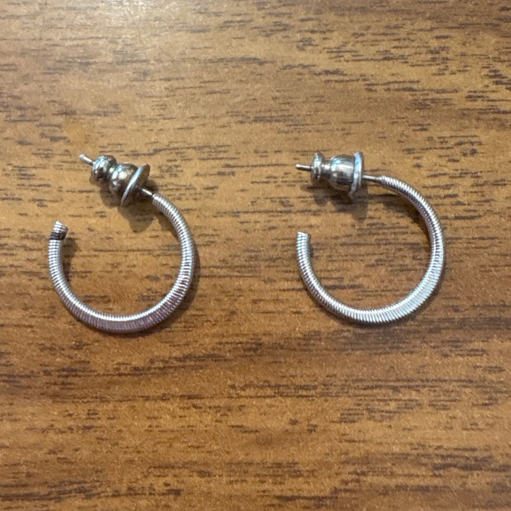 1970s Silver Coiled Guitar String Texture Small Hoop Earrings Industrial C-Hoops